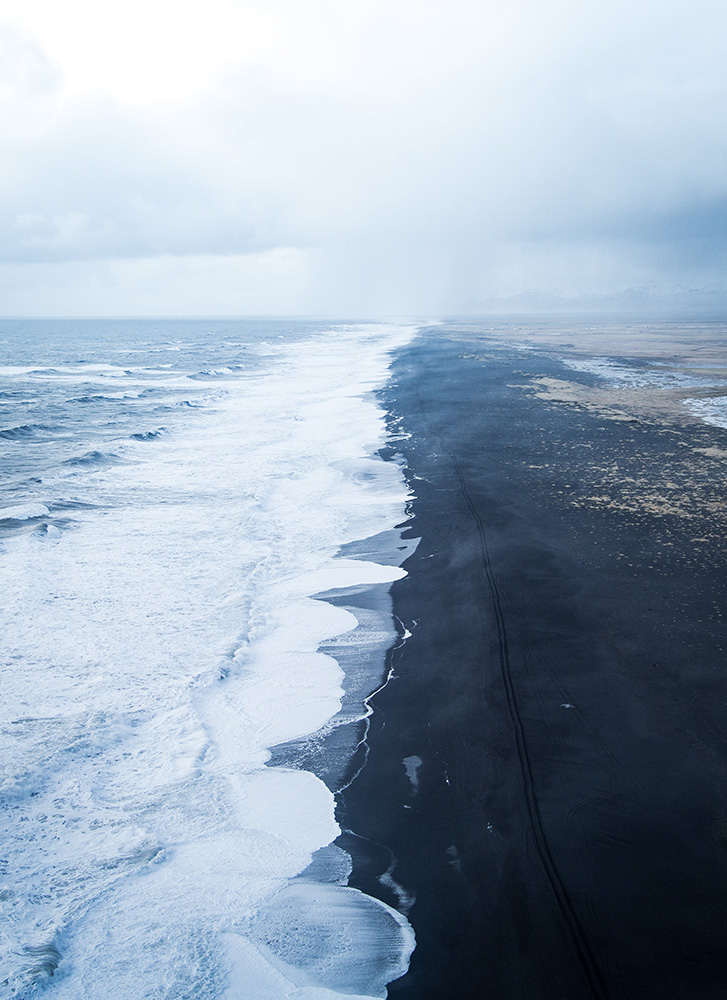 Plage de sable noir en Islande