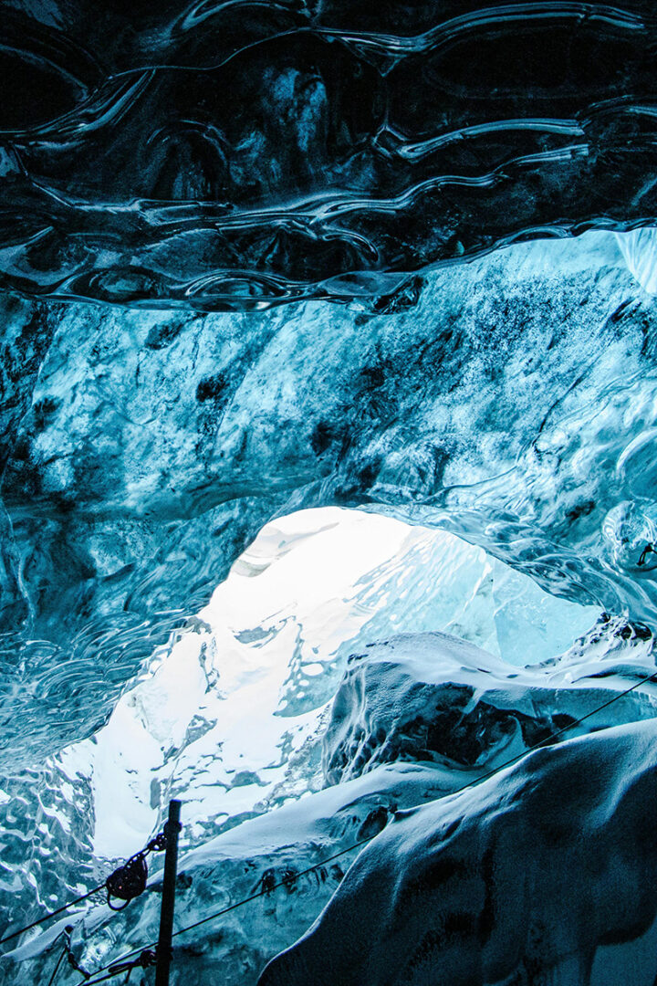 Visite d'une grotte de glace à Vik