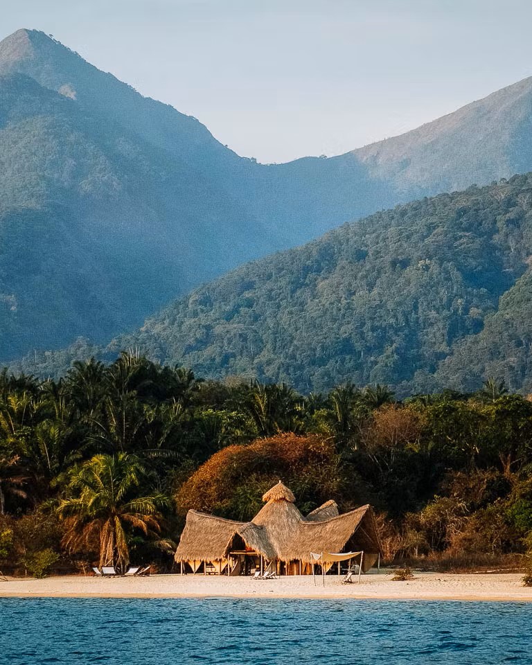 Katavi - Mahale : Entre montagnes, forêt et lac