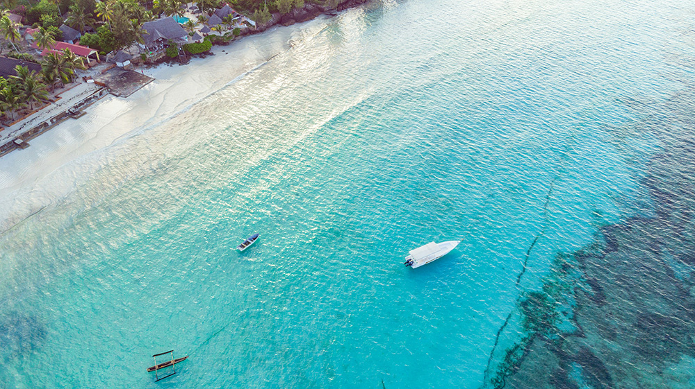jour12-zanzibar-tanzanie-continents-insolites-moses-londo-unsplash