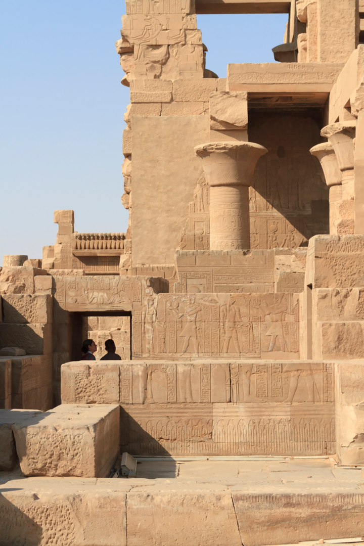 Visite de temples le long du Nil