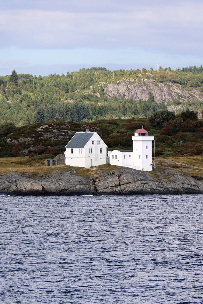 Découverte de l'île de Flatflesa