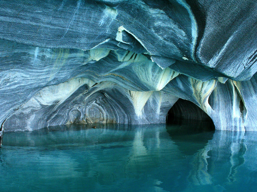 En kayak dans les chapelles de marbre
