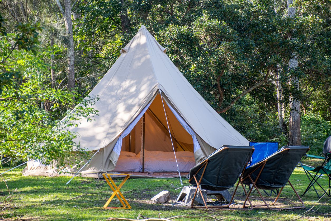 Randonnée à cheval et bivouac en tipi (2 jours et 1 nuit)