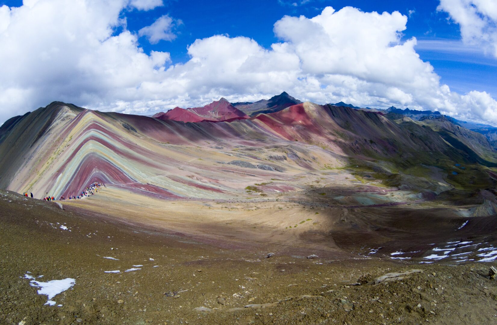 Trek de deux jours vers la montagne arc en ciel
