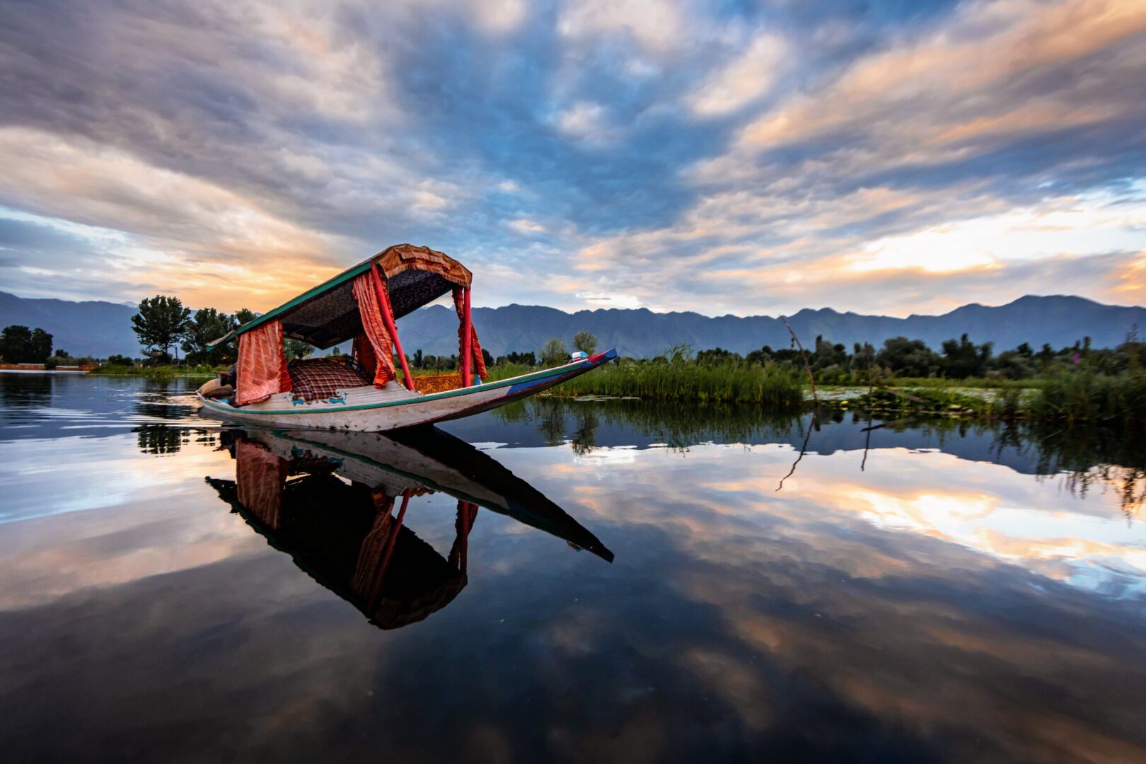 Une nuit sur le lac Dal