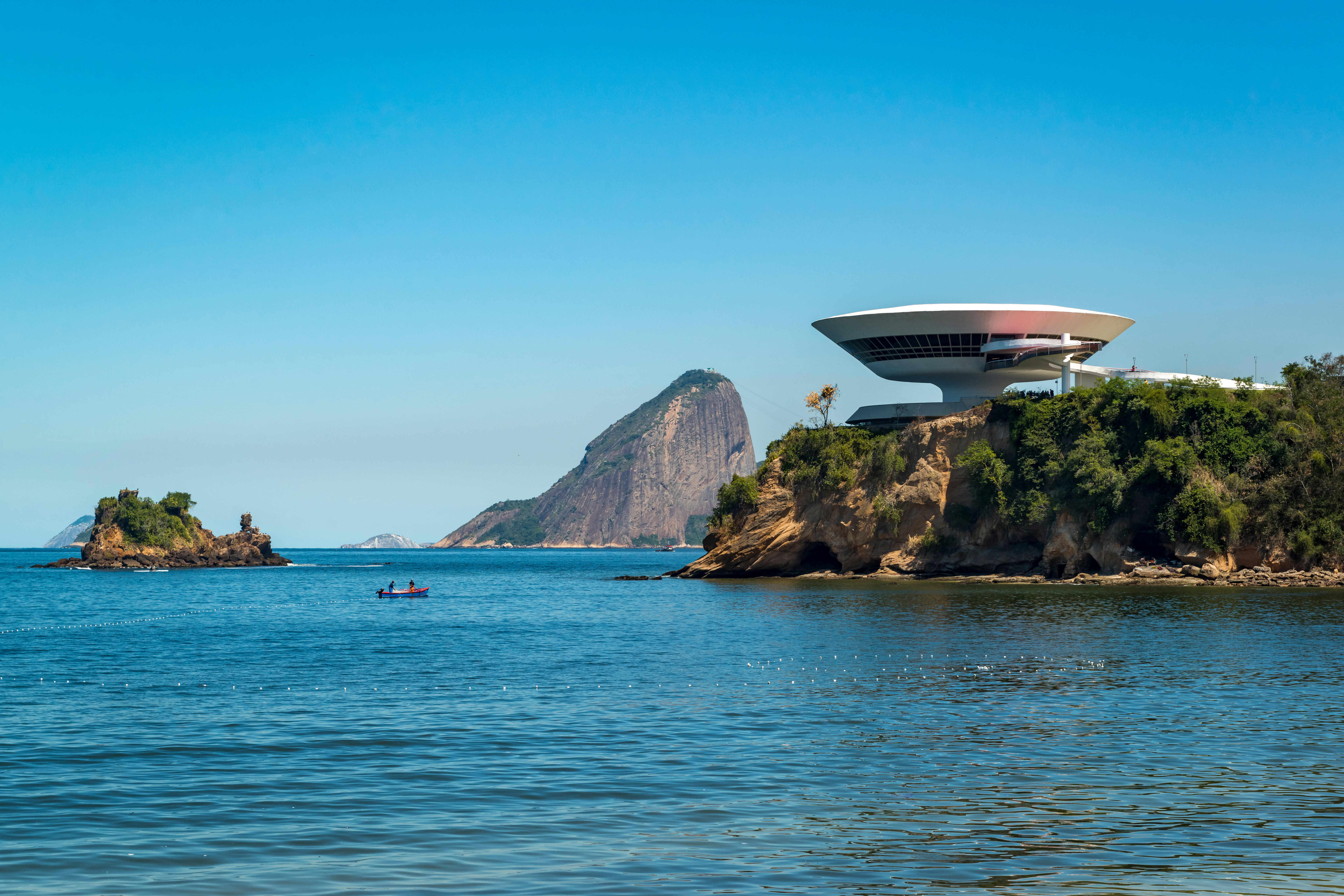 Visite du Musée d’Art Contemporain de Niteró lors de votre voyage au Brésil avec Continents Insolites
