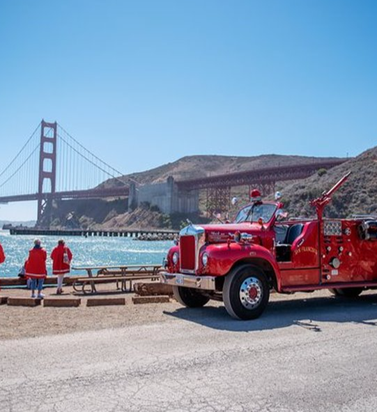 SAN FRANCISCO EN CAMION DE POMPIERS
