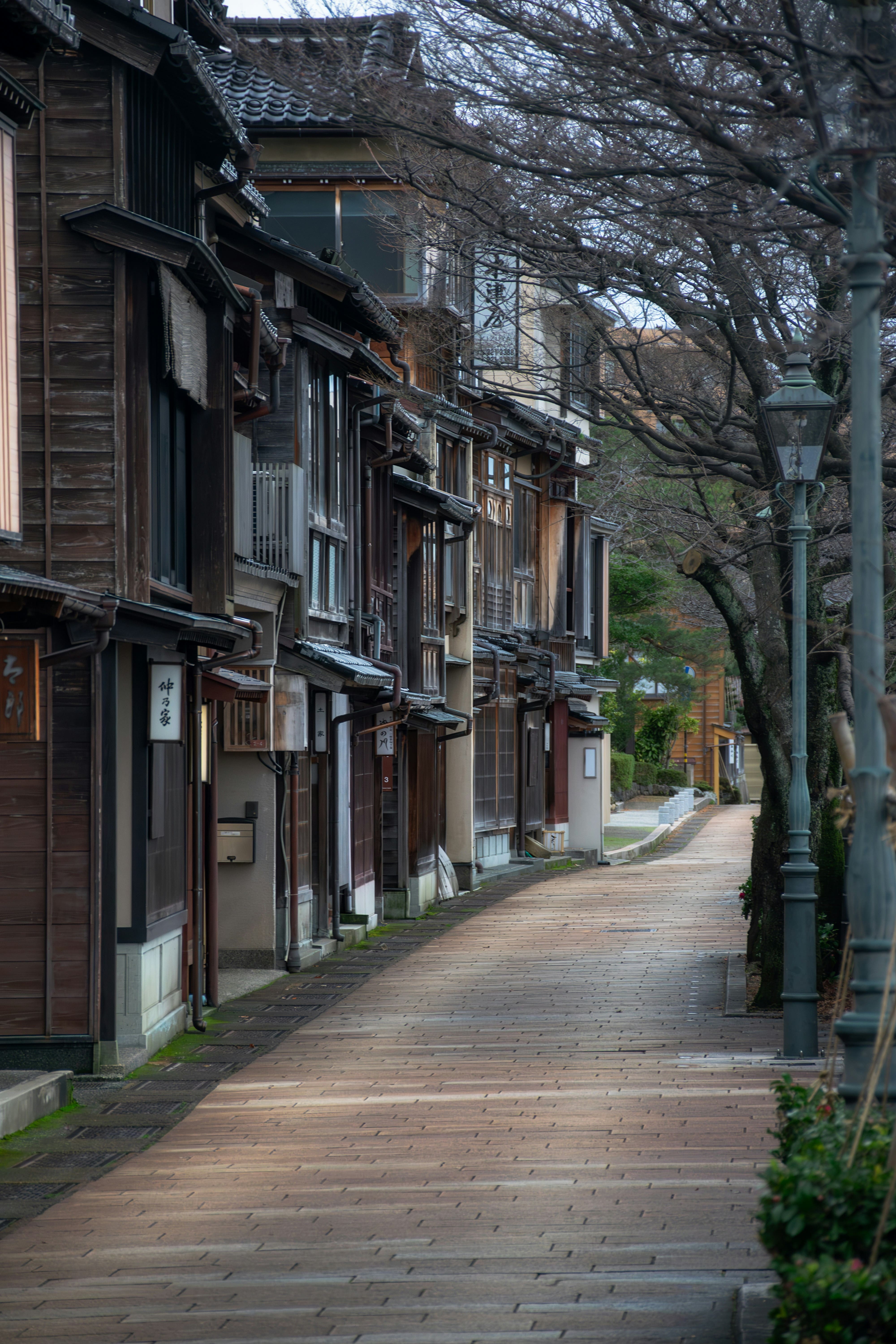 Himeji - Kanazawa : Héritage féodal et élégance artisanale
