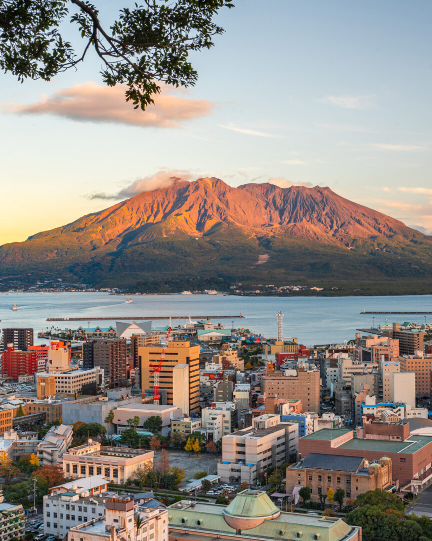 Kagoshima : Entre héritage historique et volcan majestueux