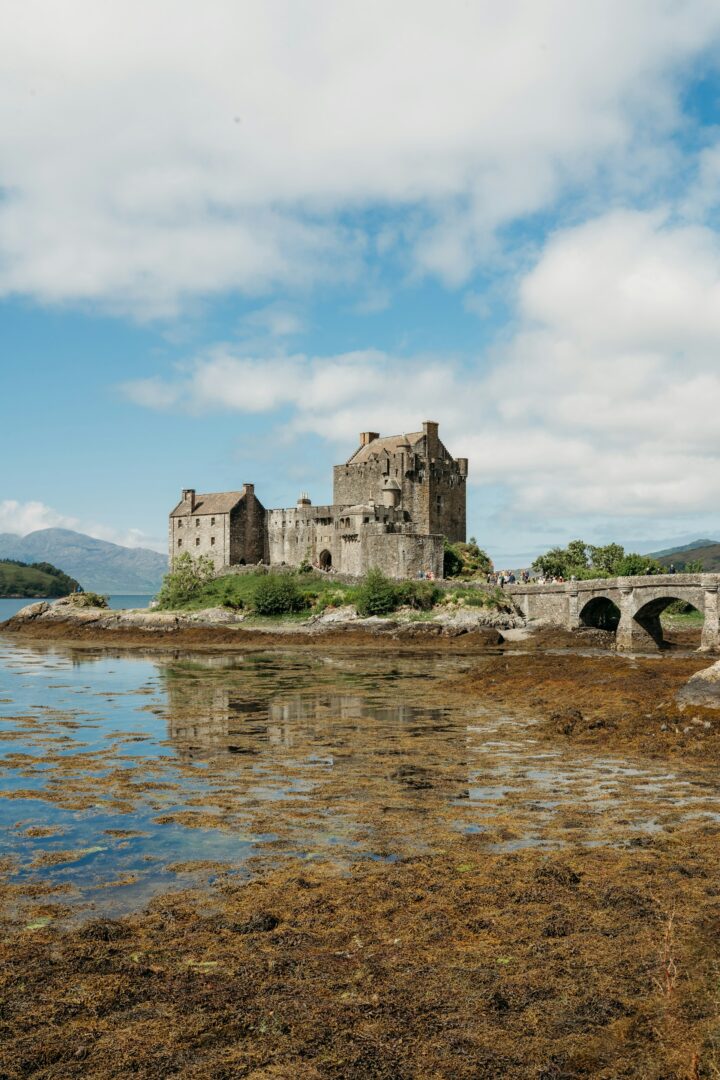 Île de Skye – Parc national des Cairngorms : Routes mythiques et châteaux