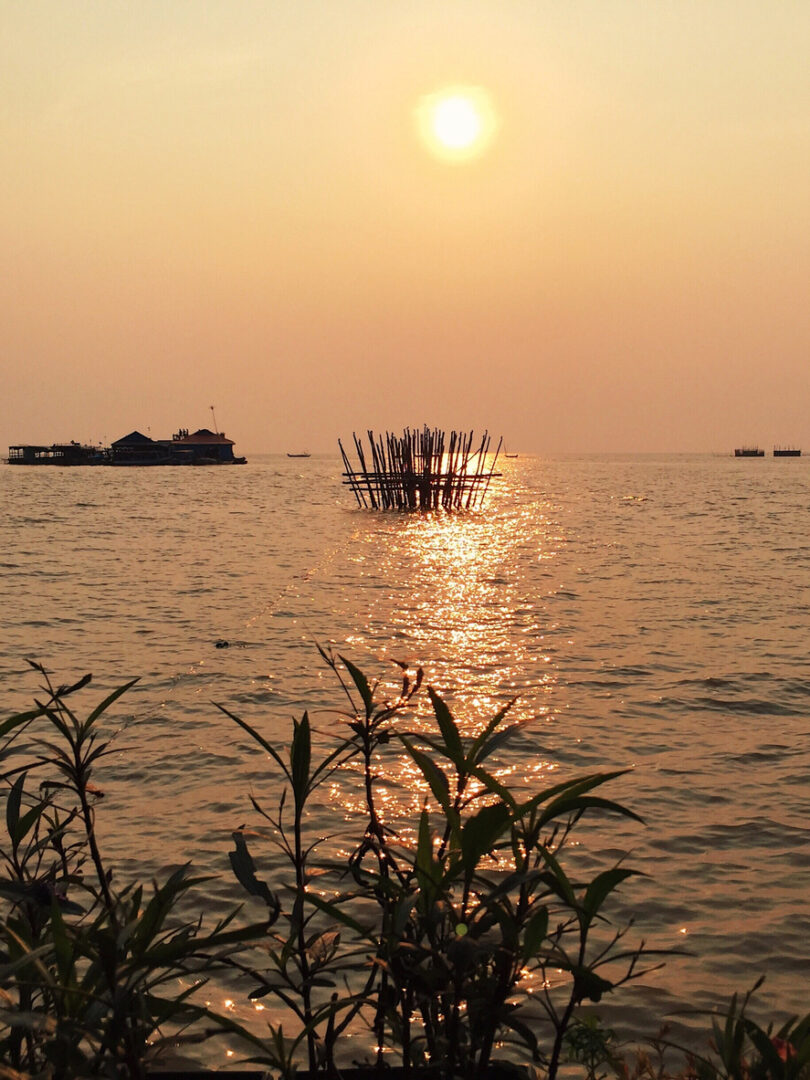 Tonlé Sap : Croisière confidentielle & artisans du lac