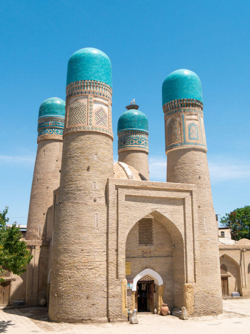 Boukhara : Secrets de ville et jardins d’émir