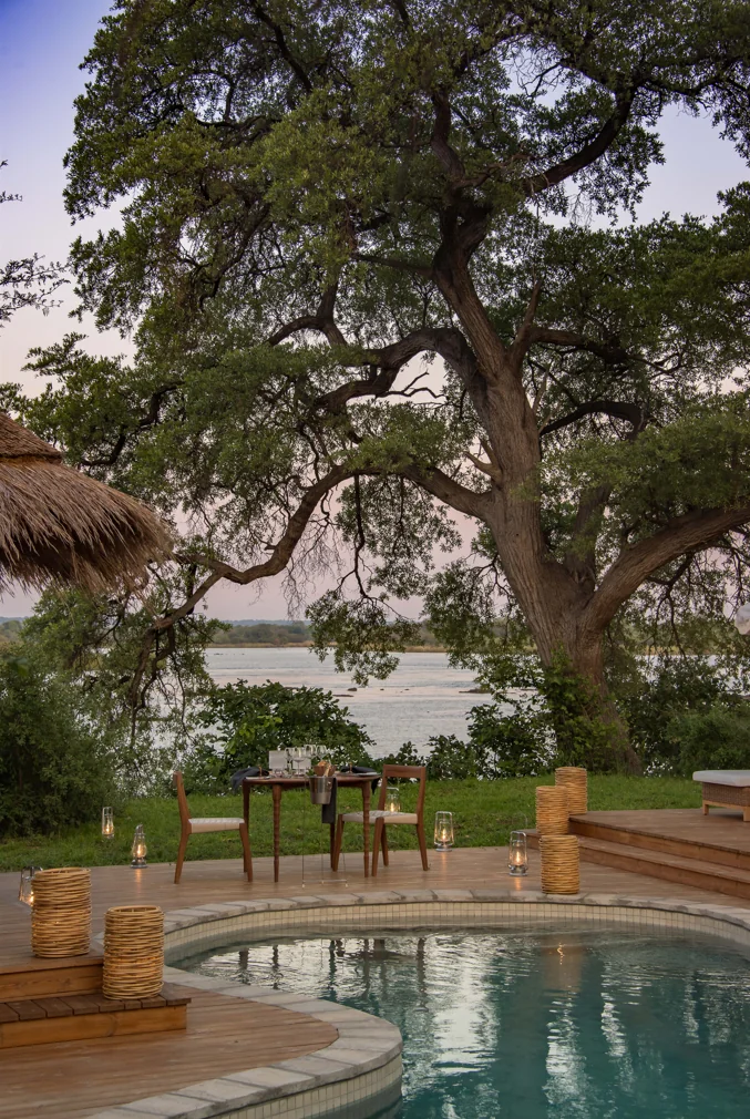 Mana Pools – Parc National du Zambèze : Vers les reflets du fleuve