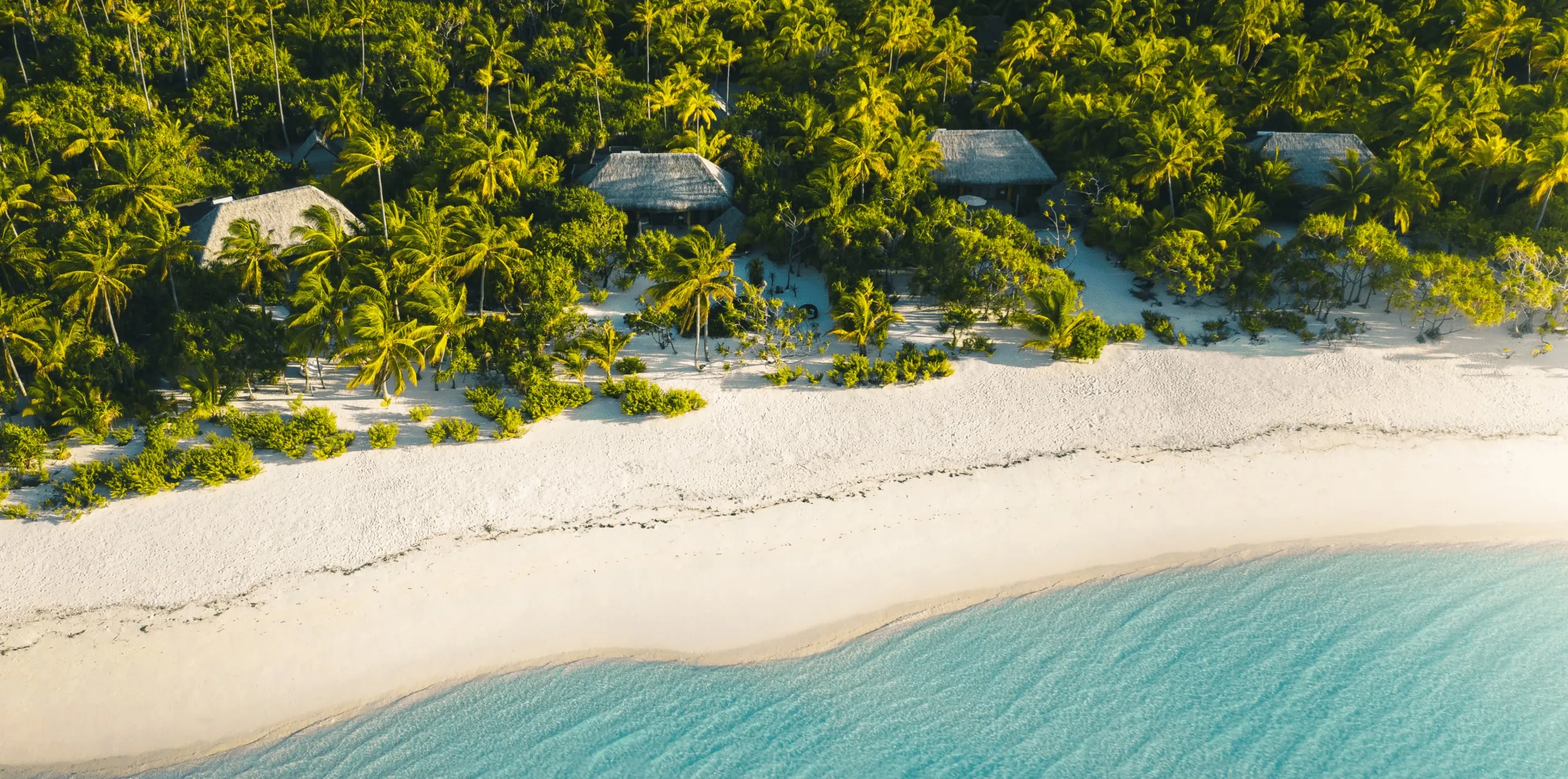 Vue de l'hôtel The Brando en Polynésie française