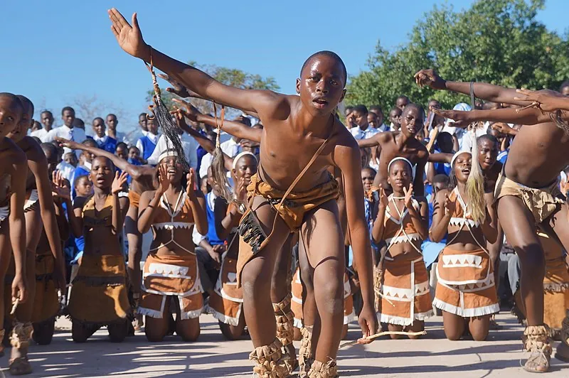 Danseurs au Kuru Danse Festival au Botswana