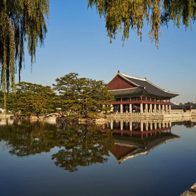 Trek de deux jours vers la montagne arc en ciel